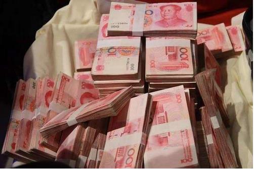 .重慶市人力社保局：全市最低工資標準進行了調整，從2019年1月1日起執(zhí)行